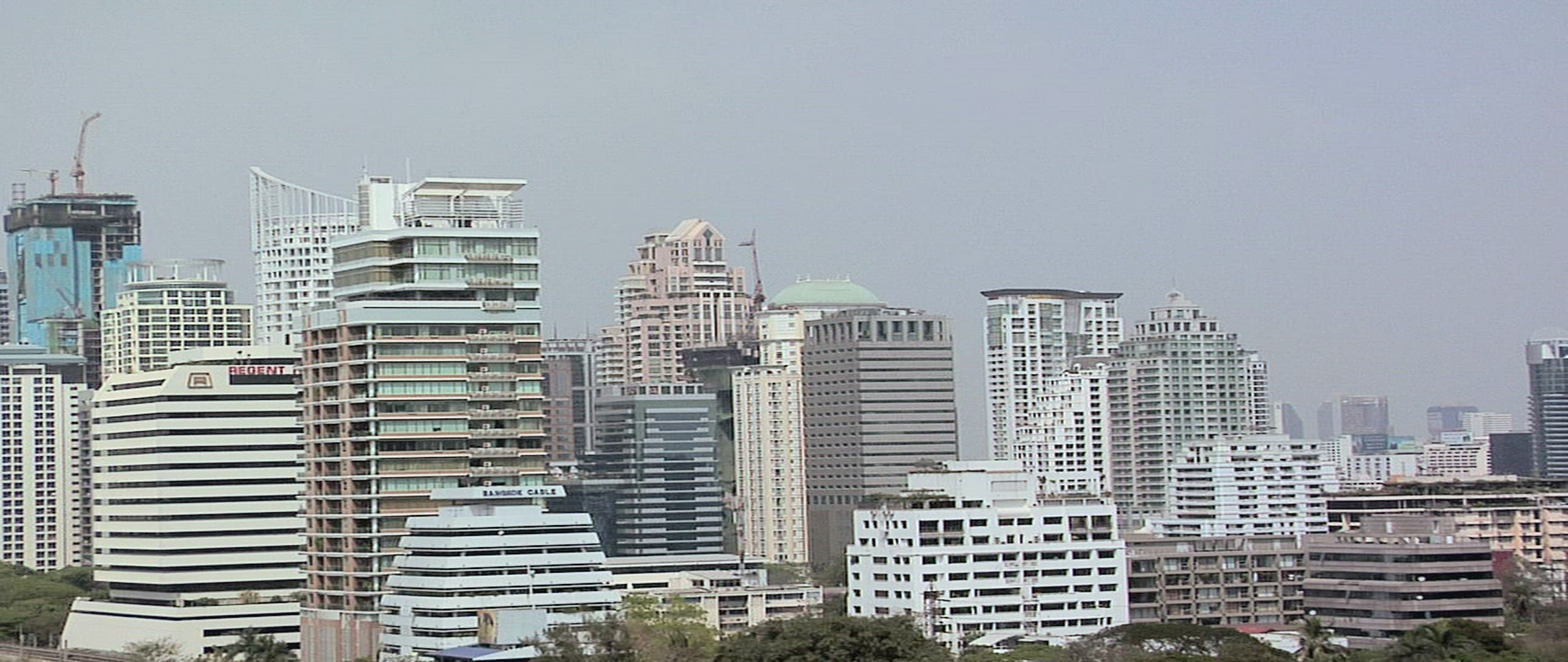 664922470 / Central Business District / Bangkok / Thailand
