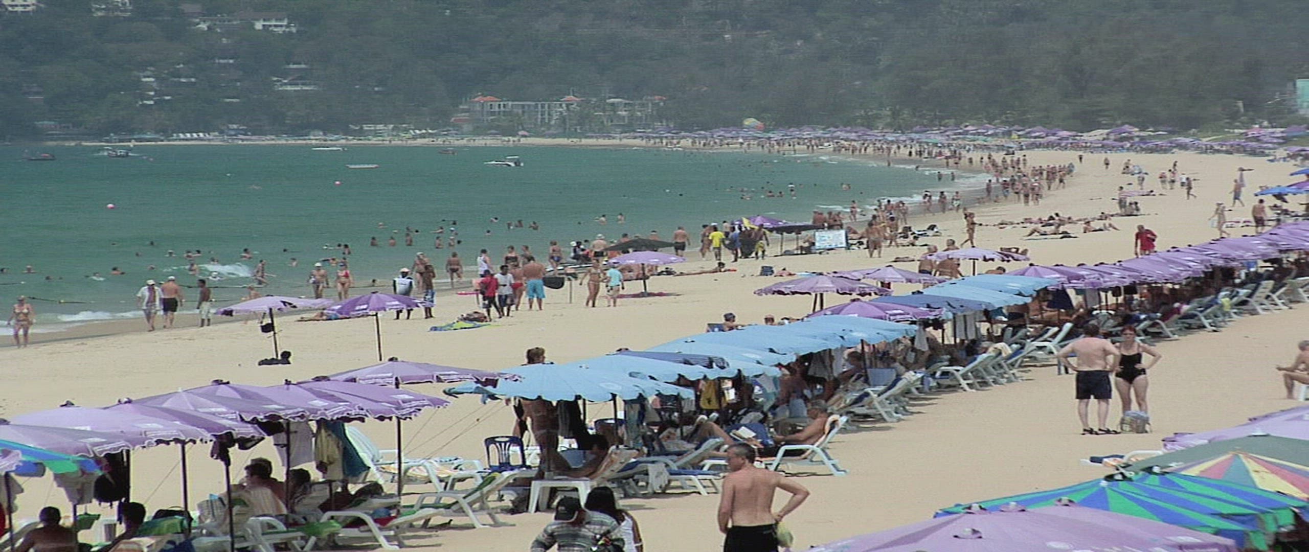 925394831 / Sunshade / Seascape / Phuket / Thailand