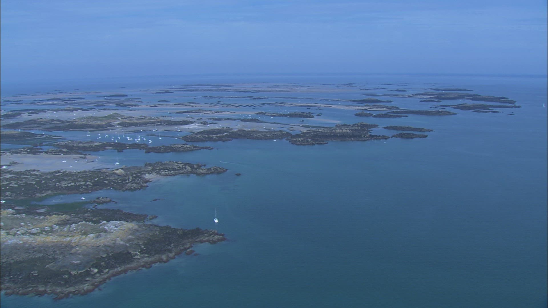 220129472 / Normandy / France / Aerial