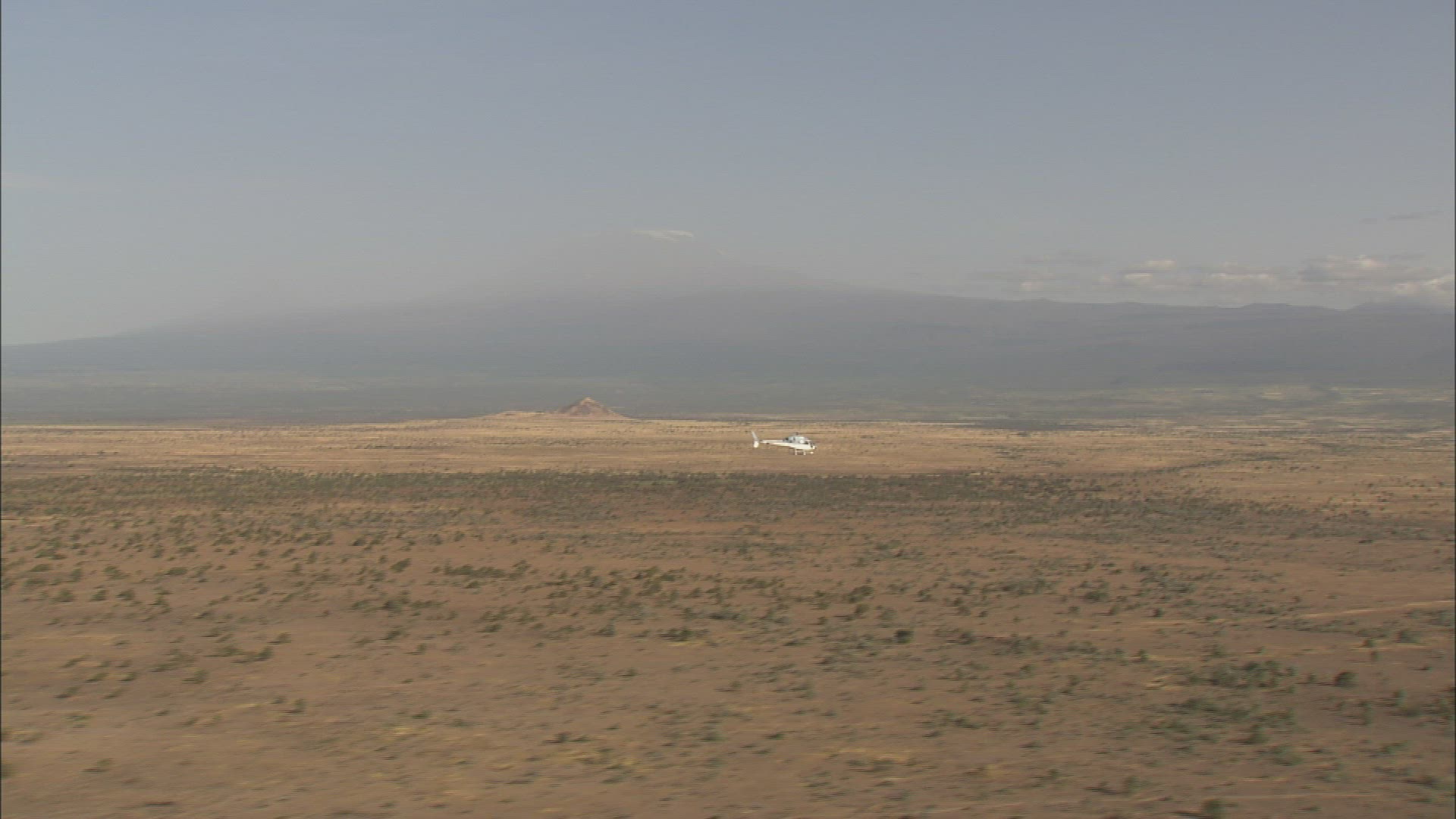 326324004 / Kenya / Air to Air / Aerial