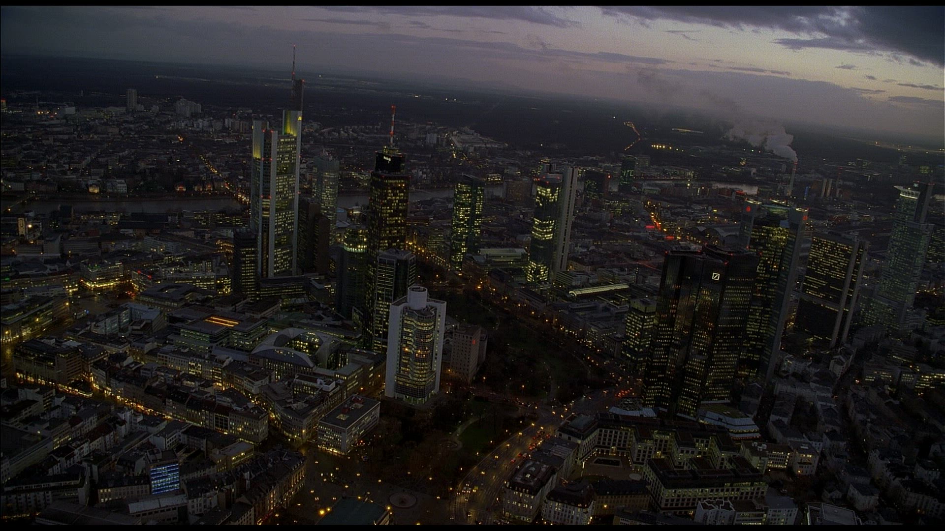 279803275 / Skyscraper / Frankfurt am Main / Germany