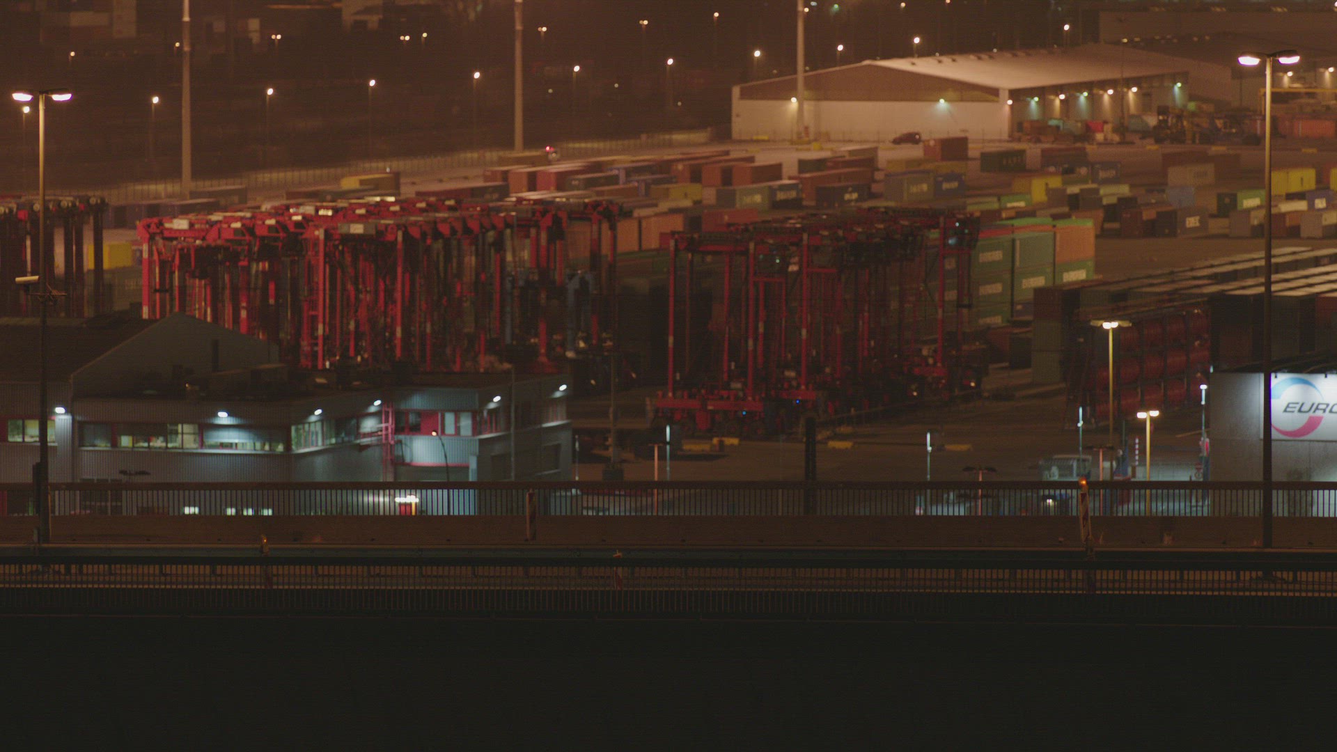 702227432 / Ambulance / Koehlbrand Bridge / Night / Hamburg