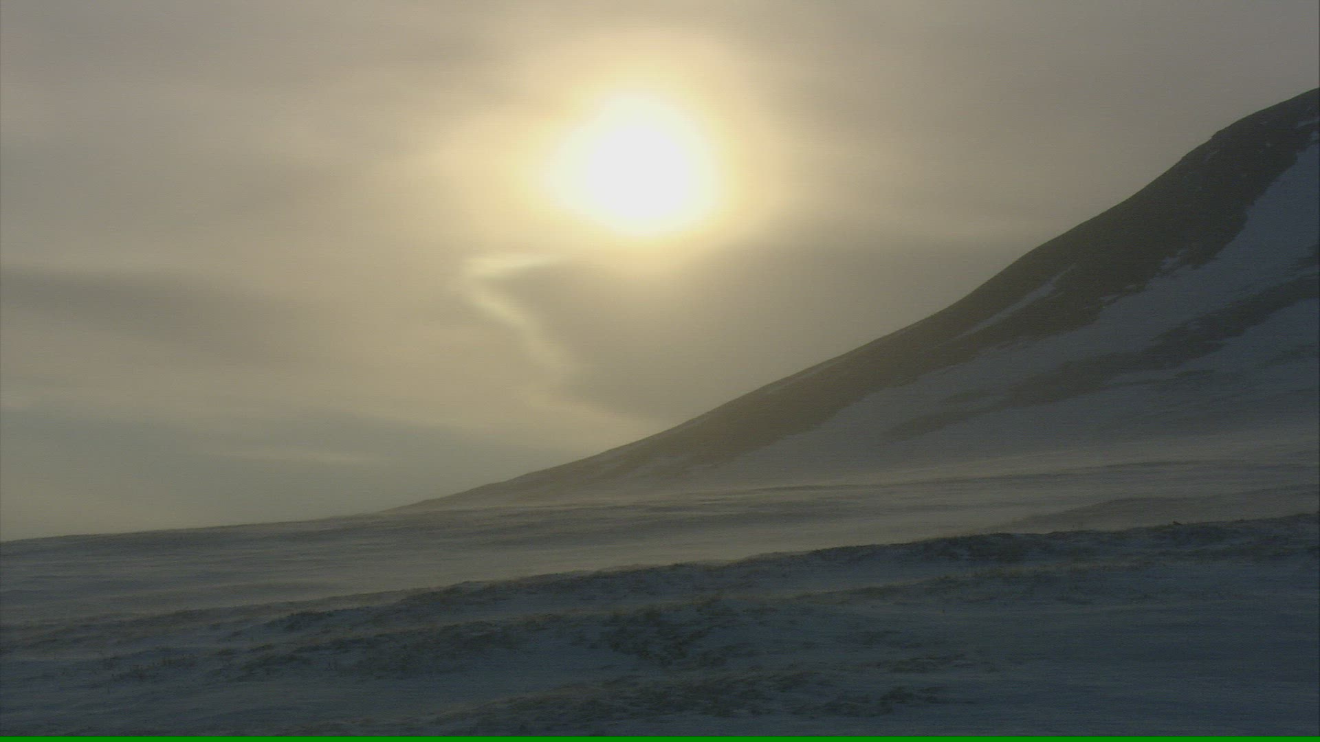 319830437 / Snowscape / Atmospheric / Arctic