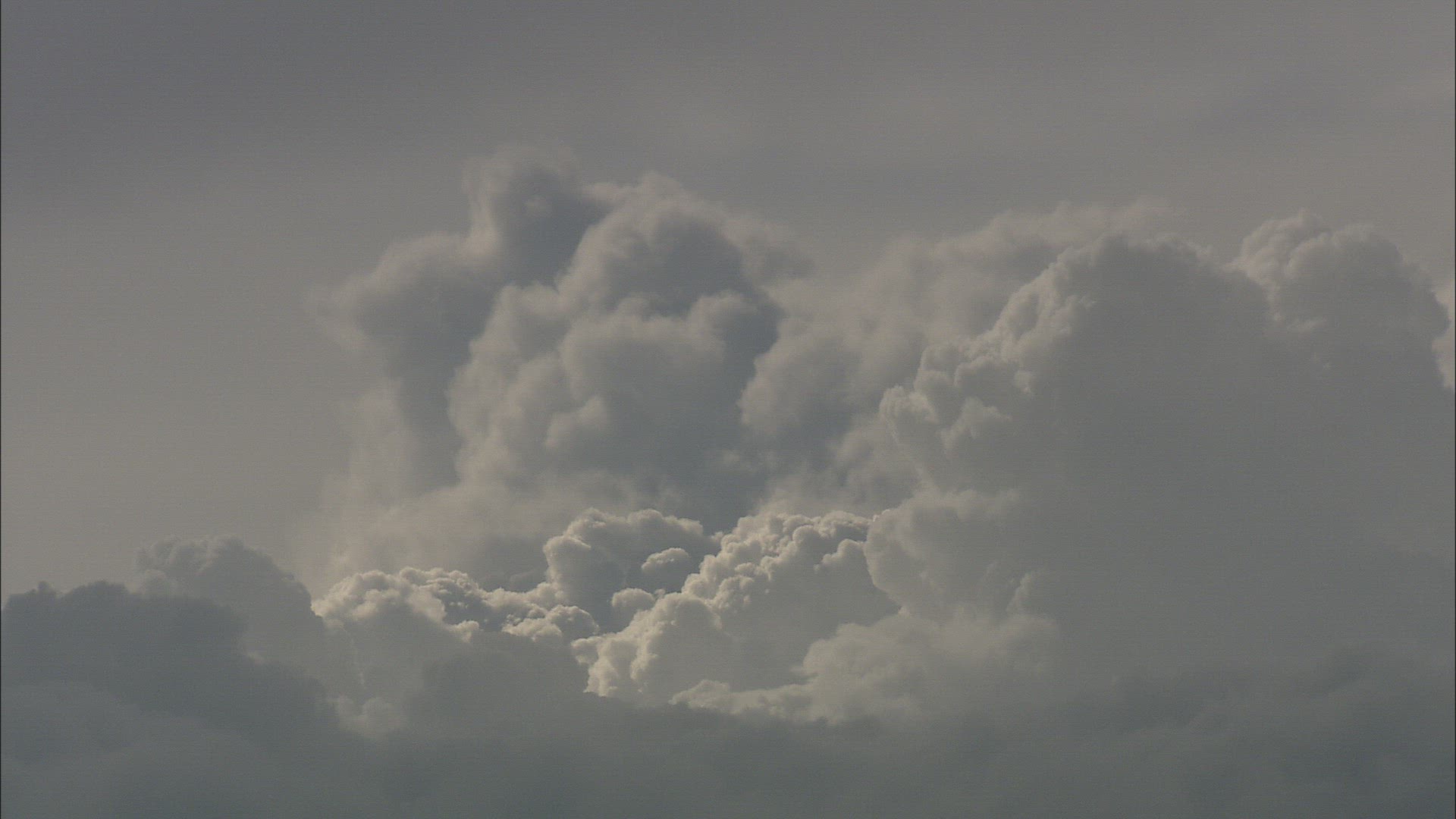 253213752 / Cloudscape / Caucasus