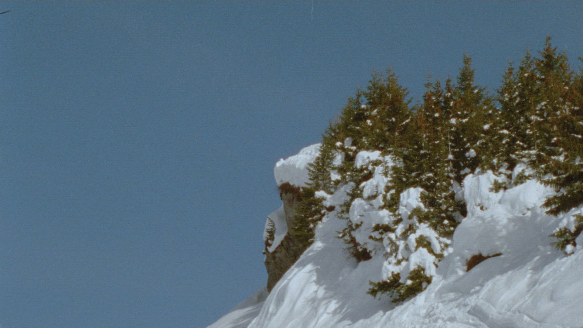 410993283 / Skiing / Freestyle