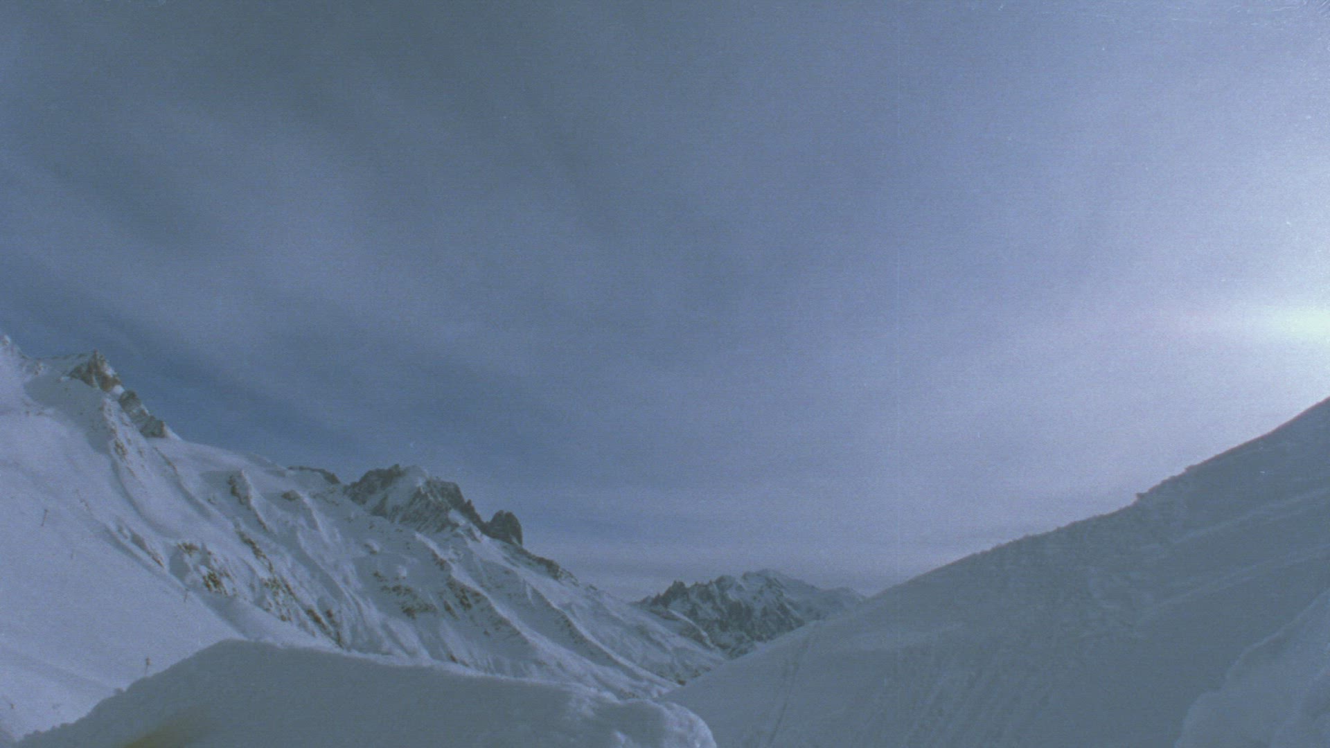 820221041 / Freestyle / Skiing Region / Skiing