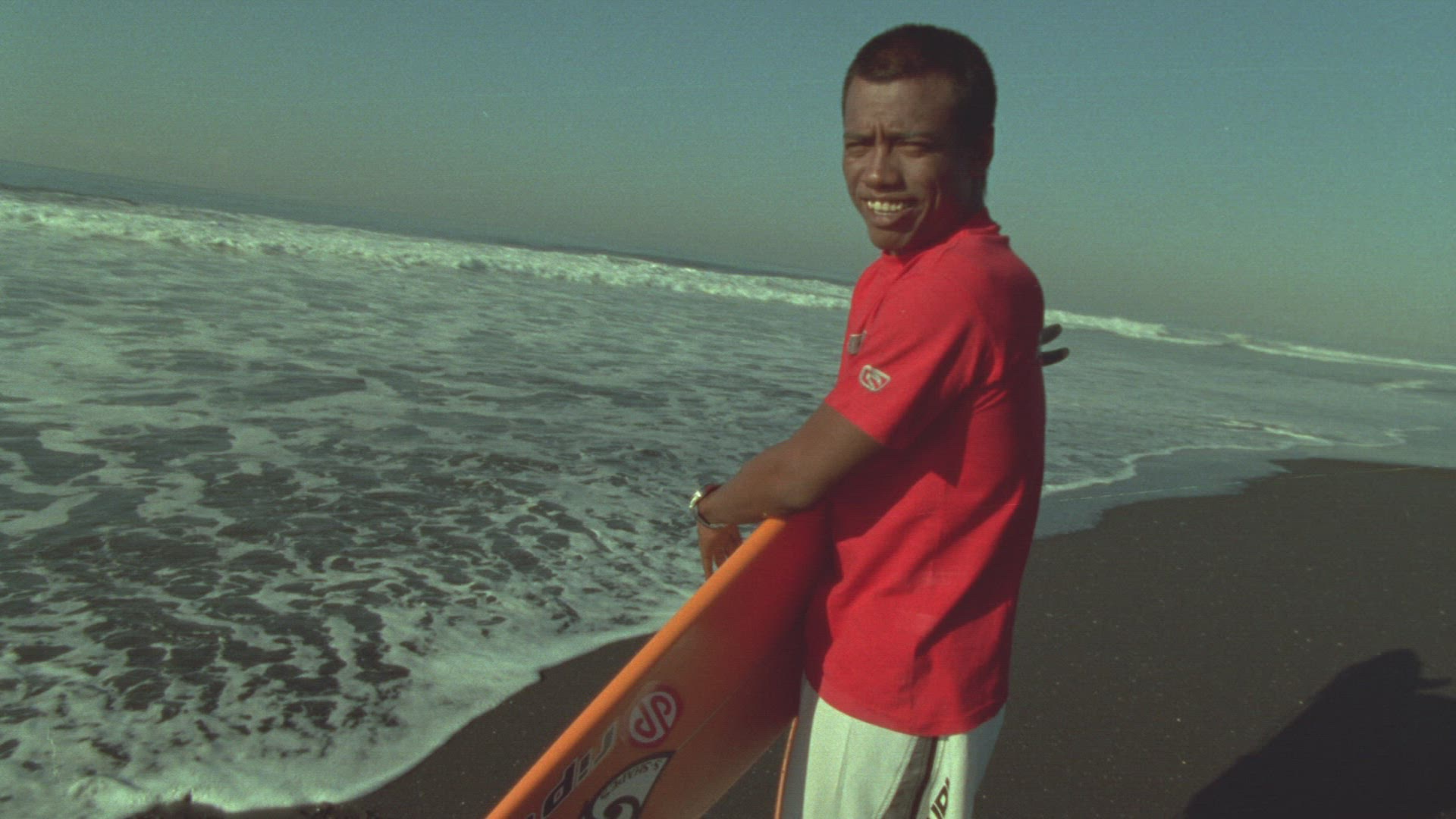 729413821 / Wave Riding / Extreme Sport