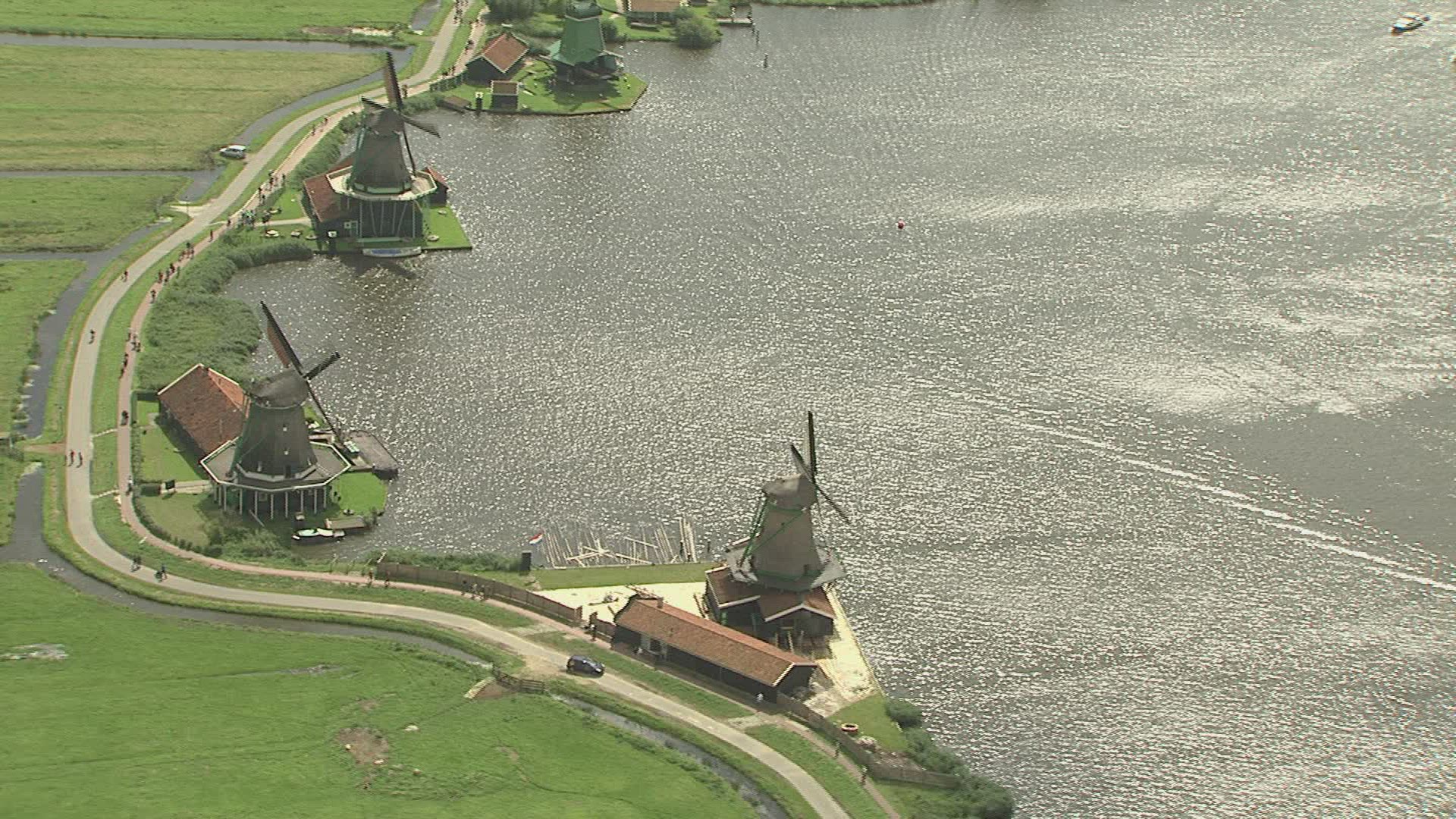 842697352 / Zaanstad / Netherlands / Aerial