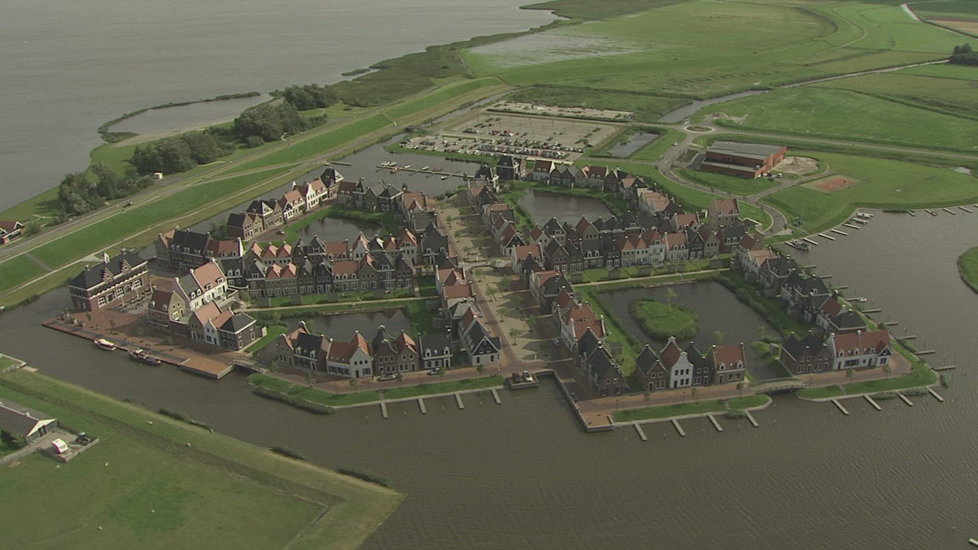 605423821 / Village / Netherlands / Aerial