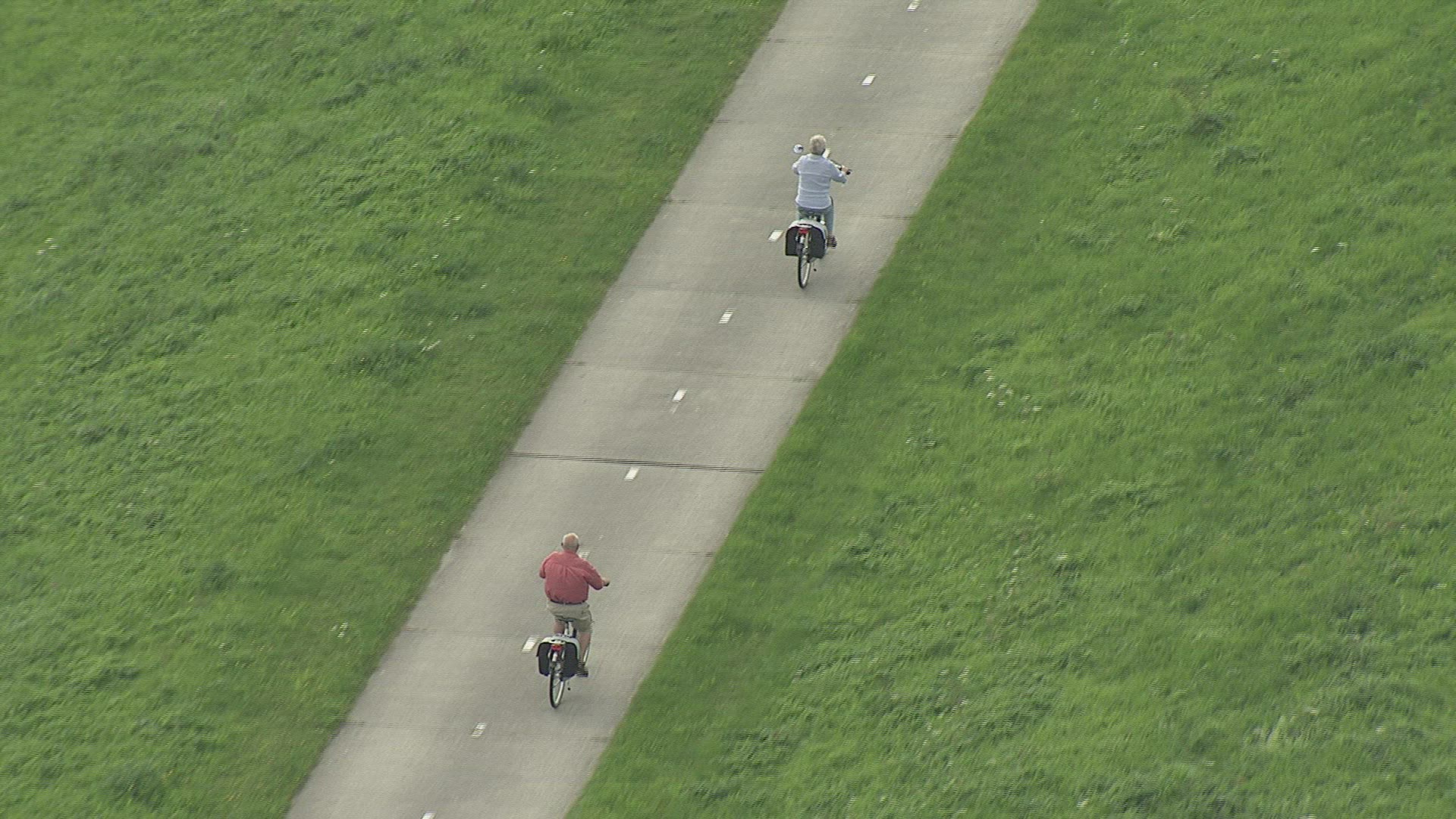 387984008 / People / Cycling / Netherlands