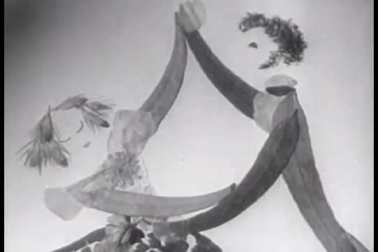 An Italian Countess uses leaves, grasses, and flowers to create art in 1950.