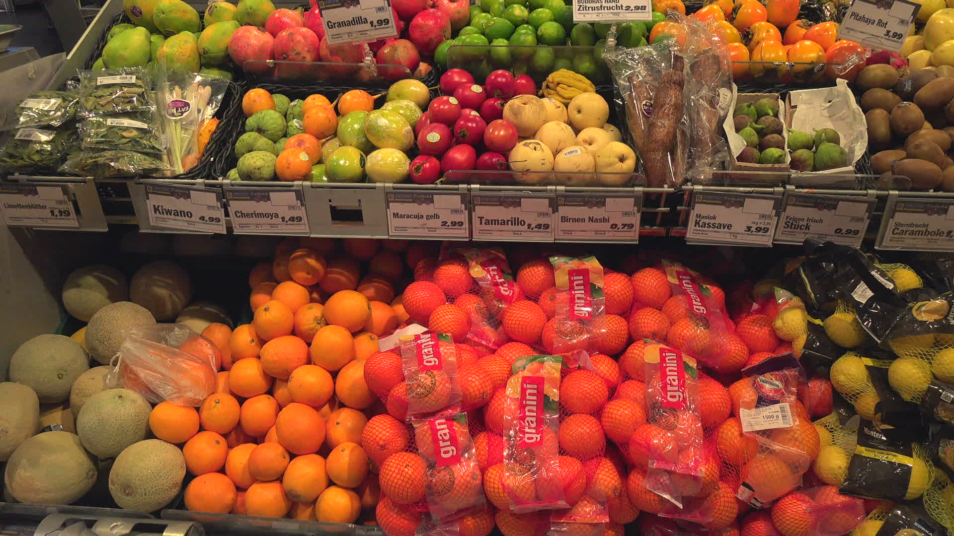689863929 / Supermarket / Germany
