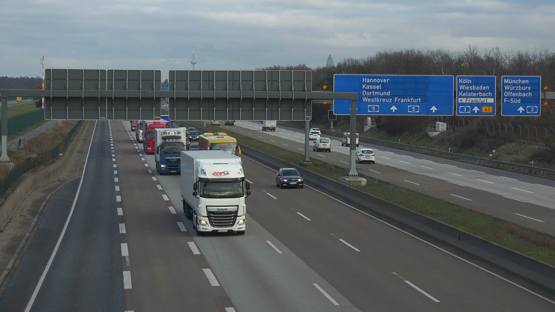 668371484 / Motorway / Signpost / Germany