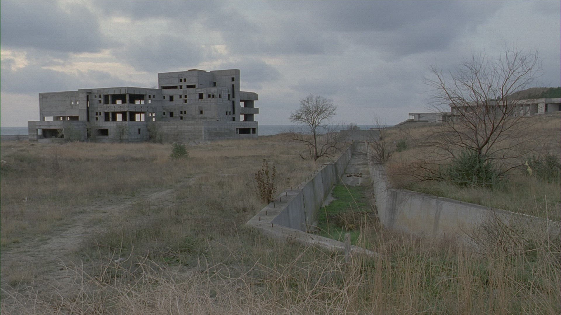 856778403 / Building / Industry / Abandoned / Ukraine