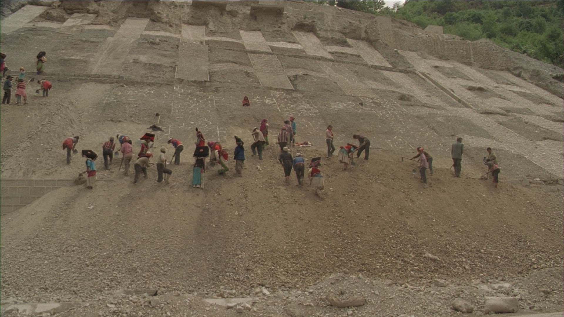857928254 / Yi / Ethnic Group / Road Construction / China