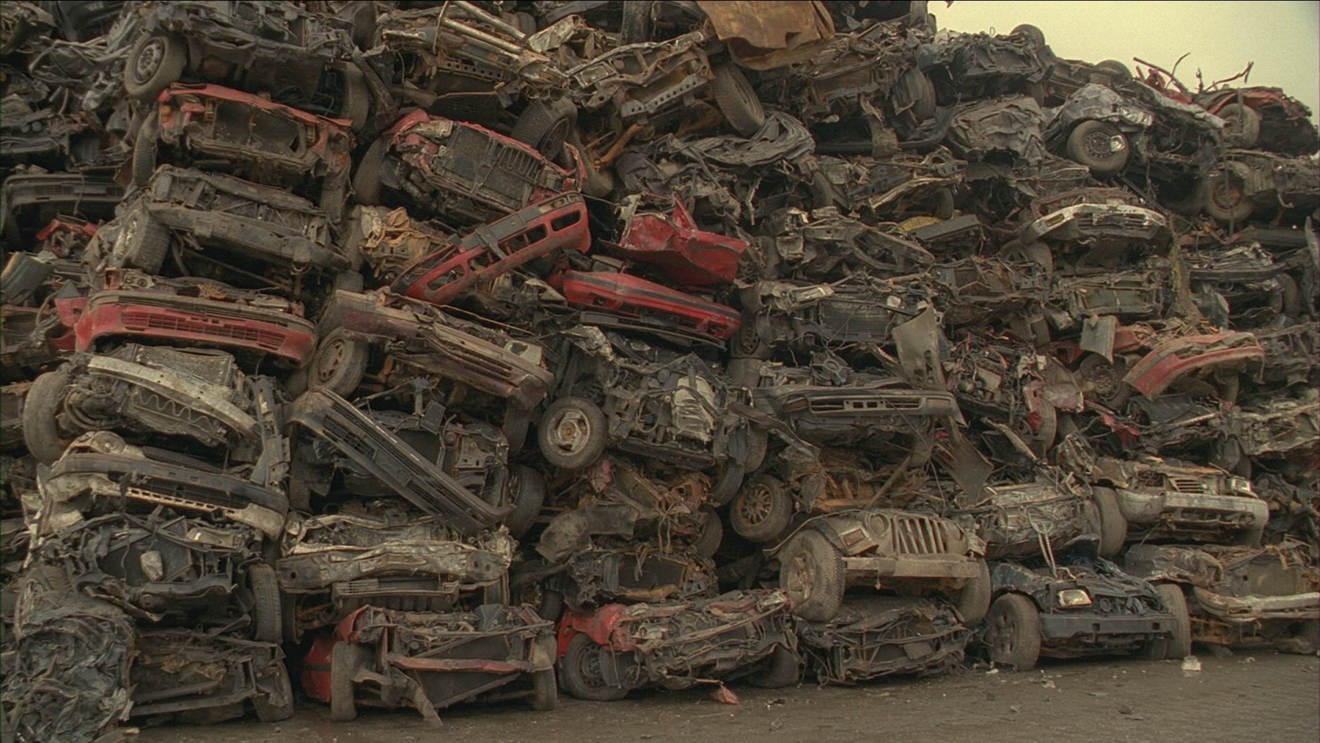346769071 / Scrap Iron / Junk Yard / France