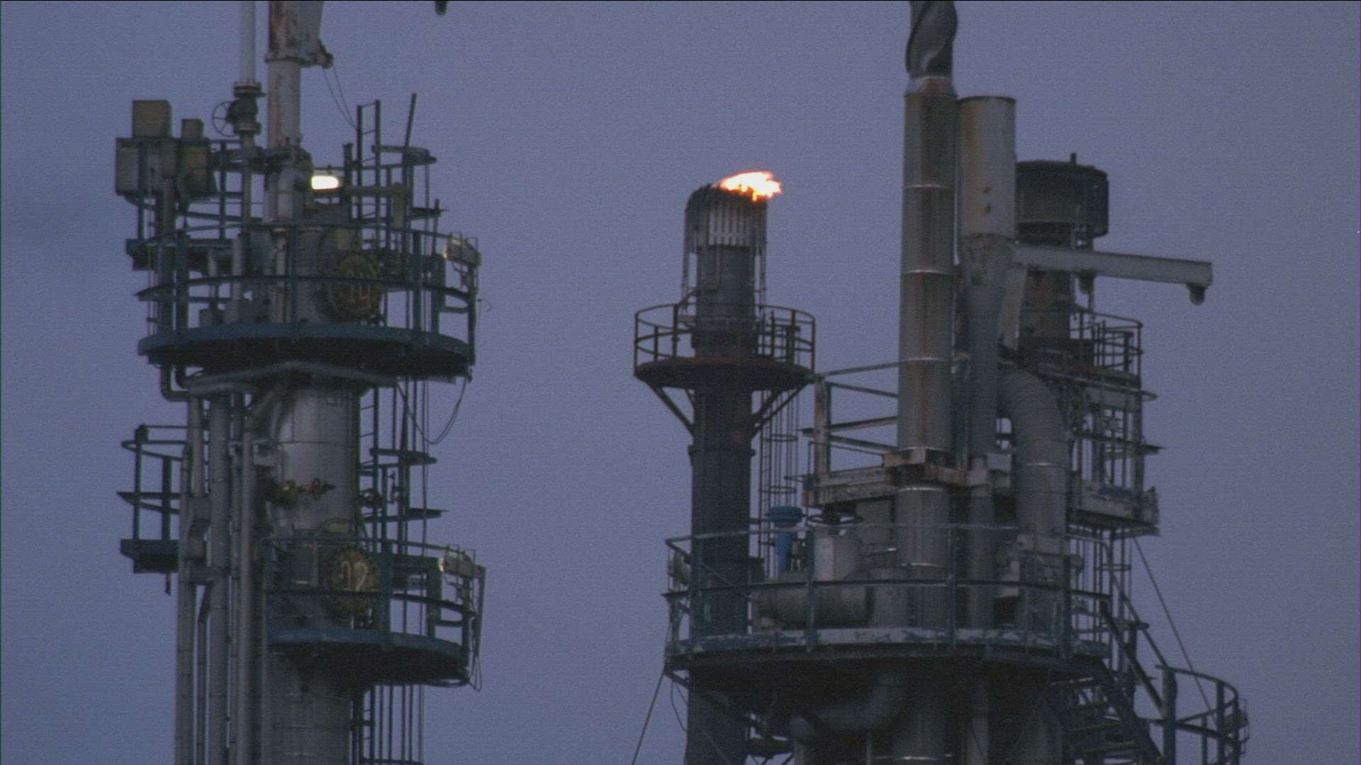 170889027 / Oil Refinery / Oil Industry