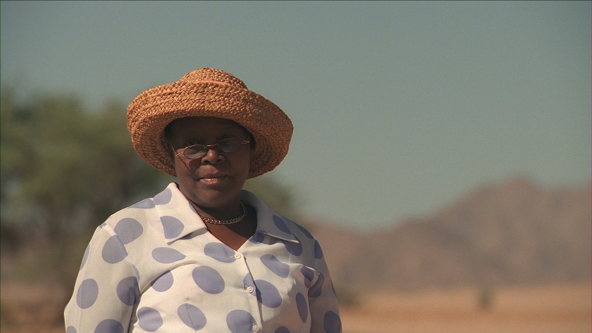 433925222 / Man / Looking at Camera / Namibia