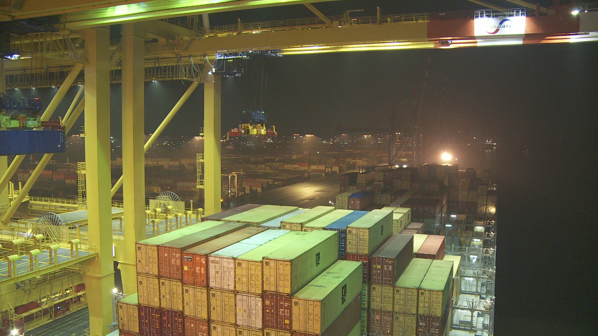 917687222 / Logistics / Eurogate Container Terminal Bremerhaven / Night