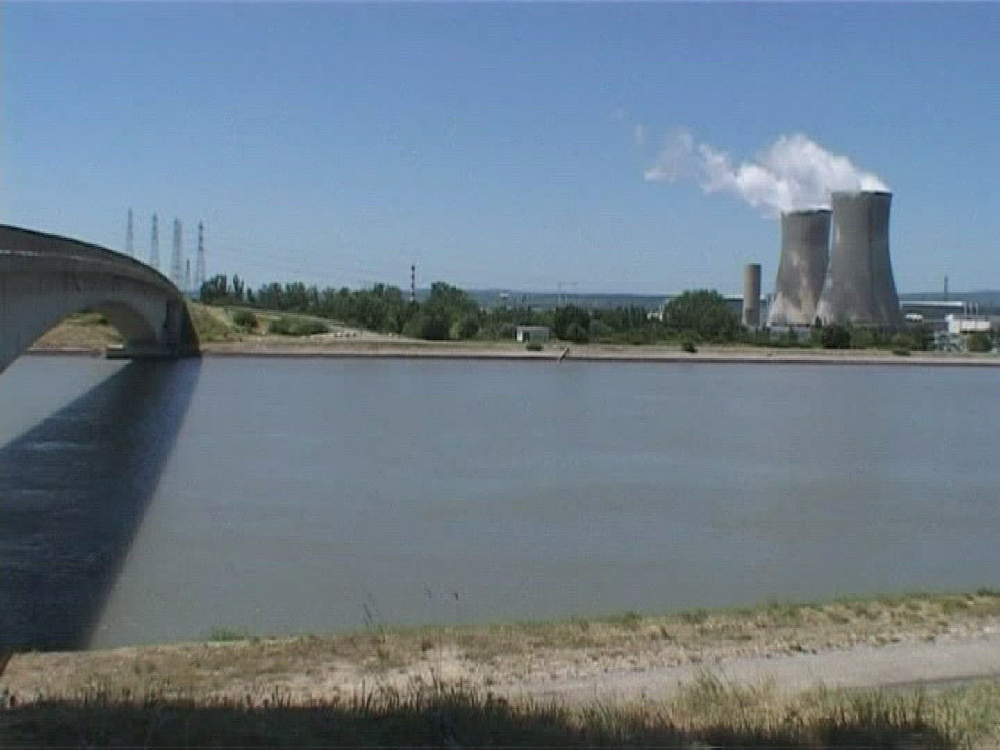 747826454 / Nuclear Event / Atomic Power Plant / Tricastin Nuclear Power Plant / France
