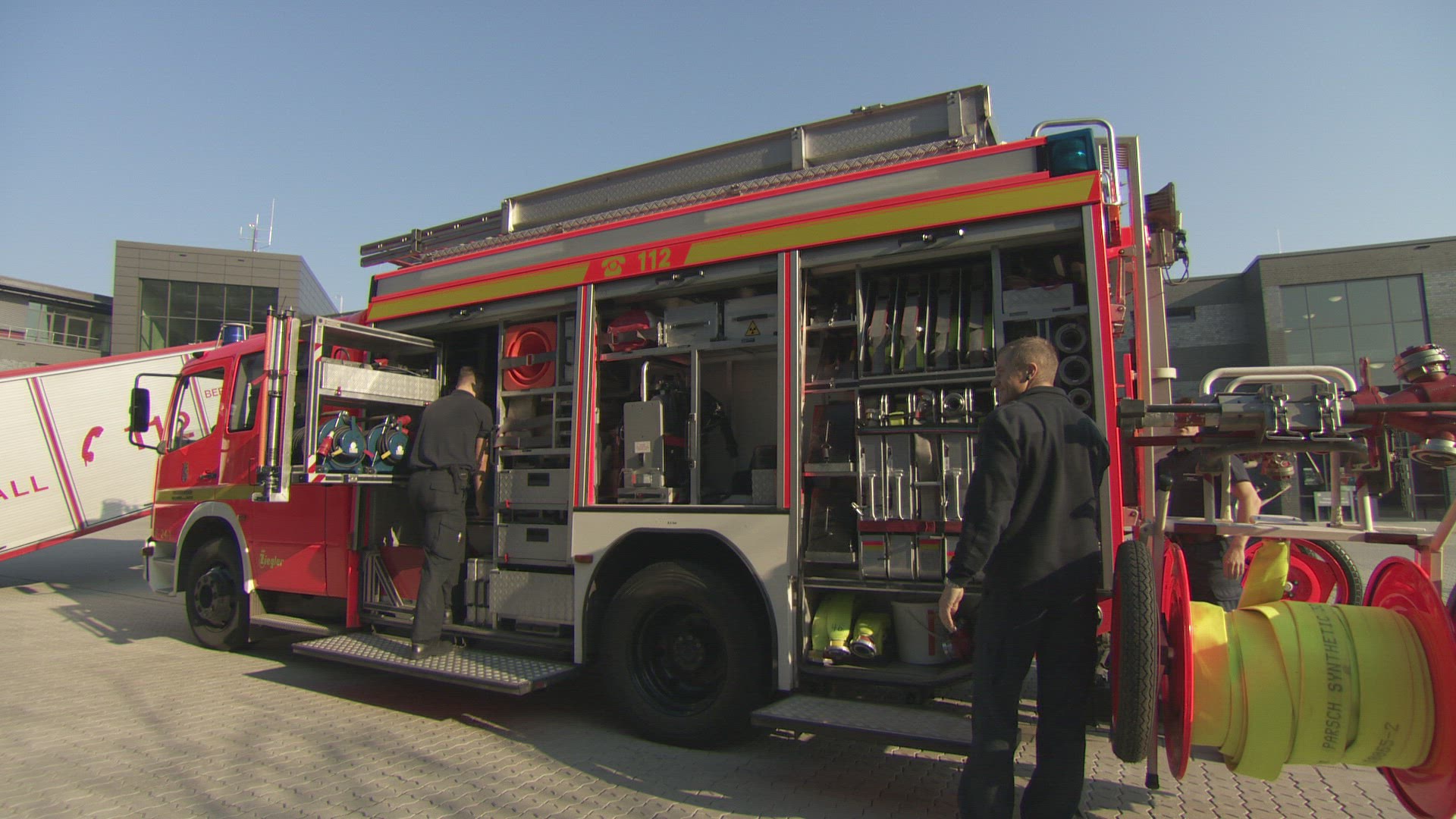 760300681 / Fire Engine / Firehouse / Germany