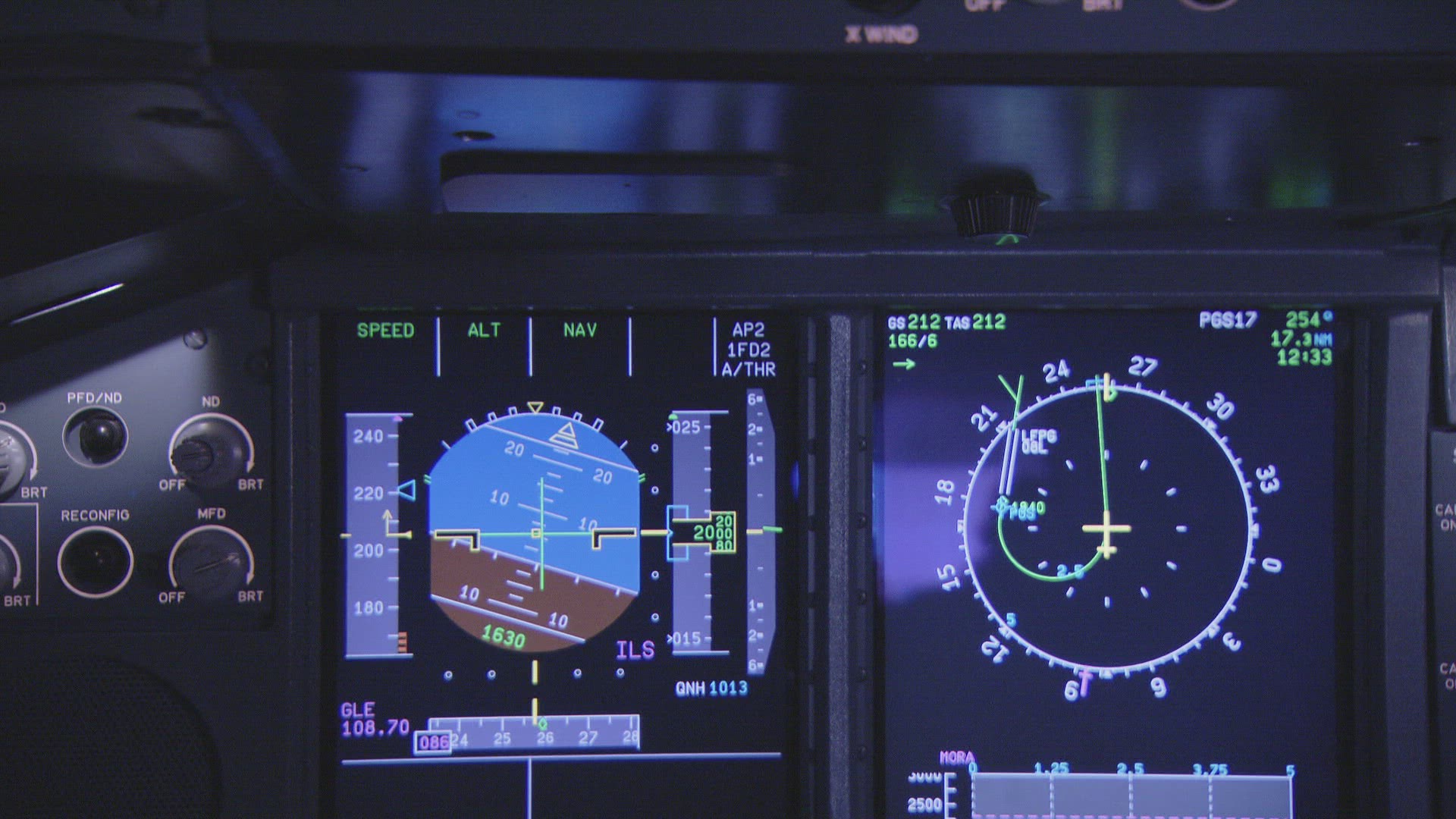 623717844 / Cockpit / Aeroplane / France