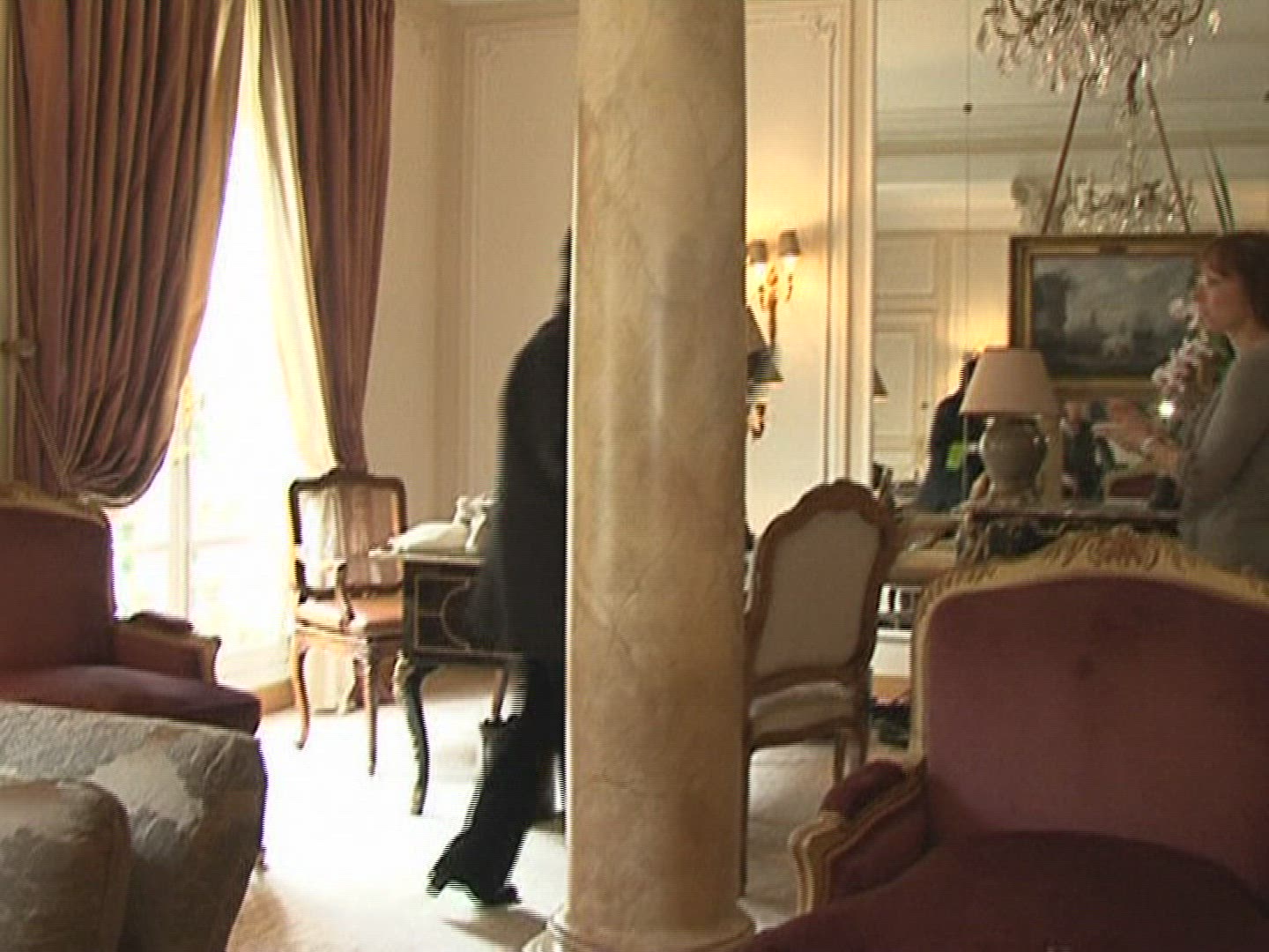 360524790 / Liza Minnelli / Interview / Paris / May 13, 2009