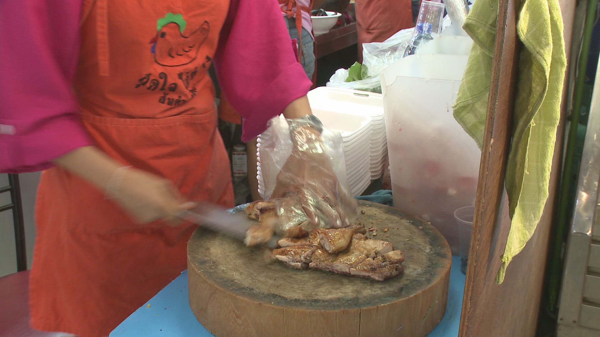 356086295 / Roasting / Cookshop / Bangkok