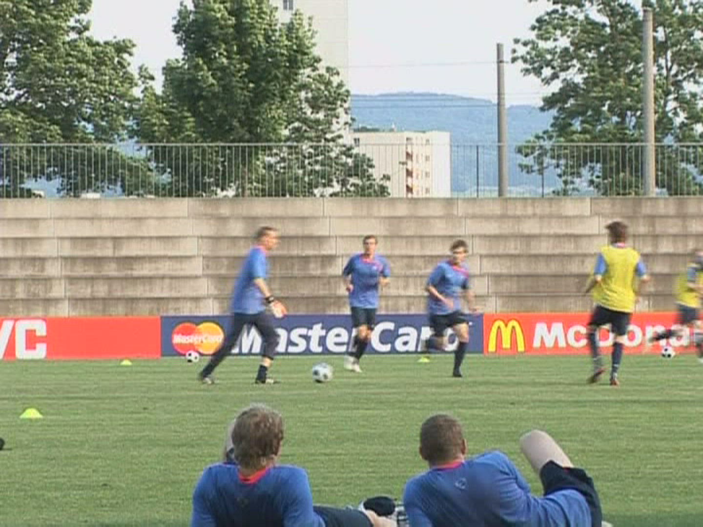 189984432 / Football Training / Professional / European Football Championship