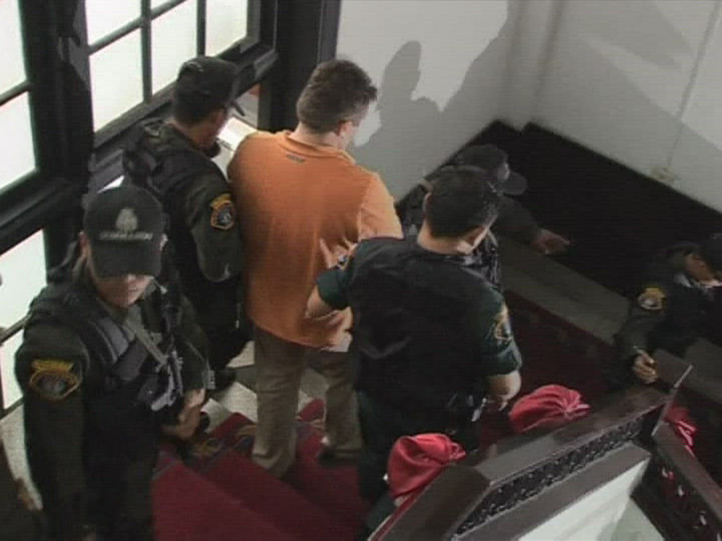 899584929 / Viktor Bout / Arresting / Thailand / Mar 7, 2008