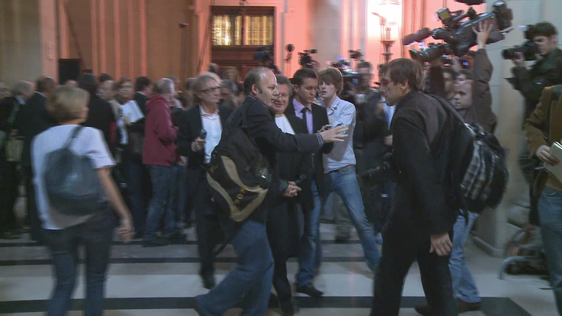 383617899 / Court Case / Jérôme Kerviel / Société Générale / France / 2010 - 2012 383617899 / Court Case / Jérôme Kerviel / Société Générale / France / 2010 - 2012