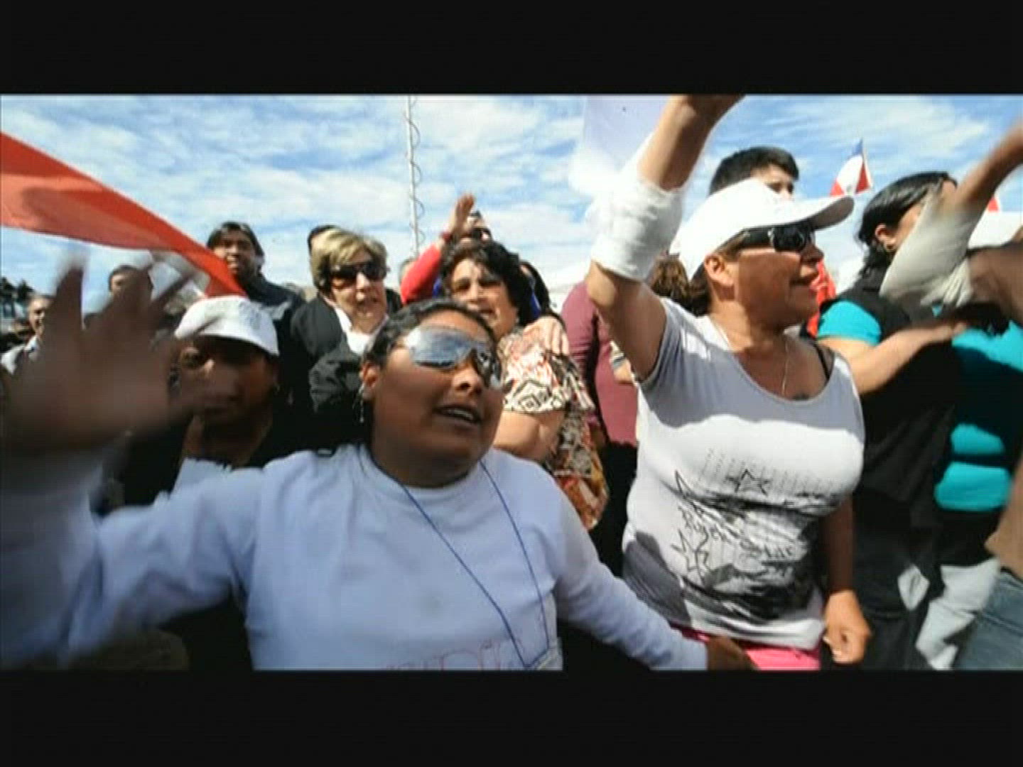 807847497 / Relative / 2010 Copiapó Mining Accident / Chile / Aug 23, 2010