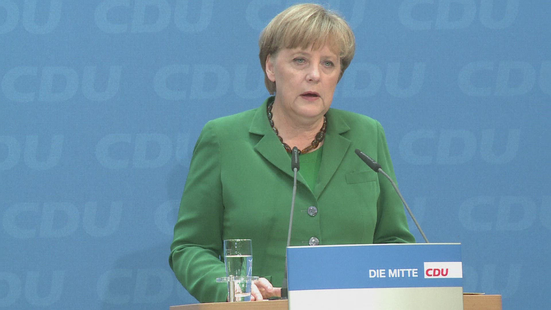 568811895 / Angela Merkel / Speech / Euro Crisis / Germany / May 7, 2012