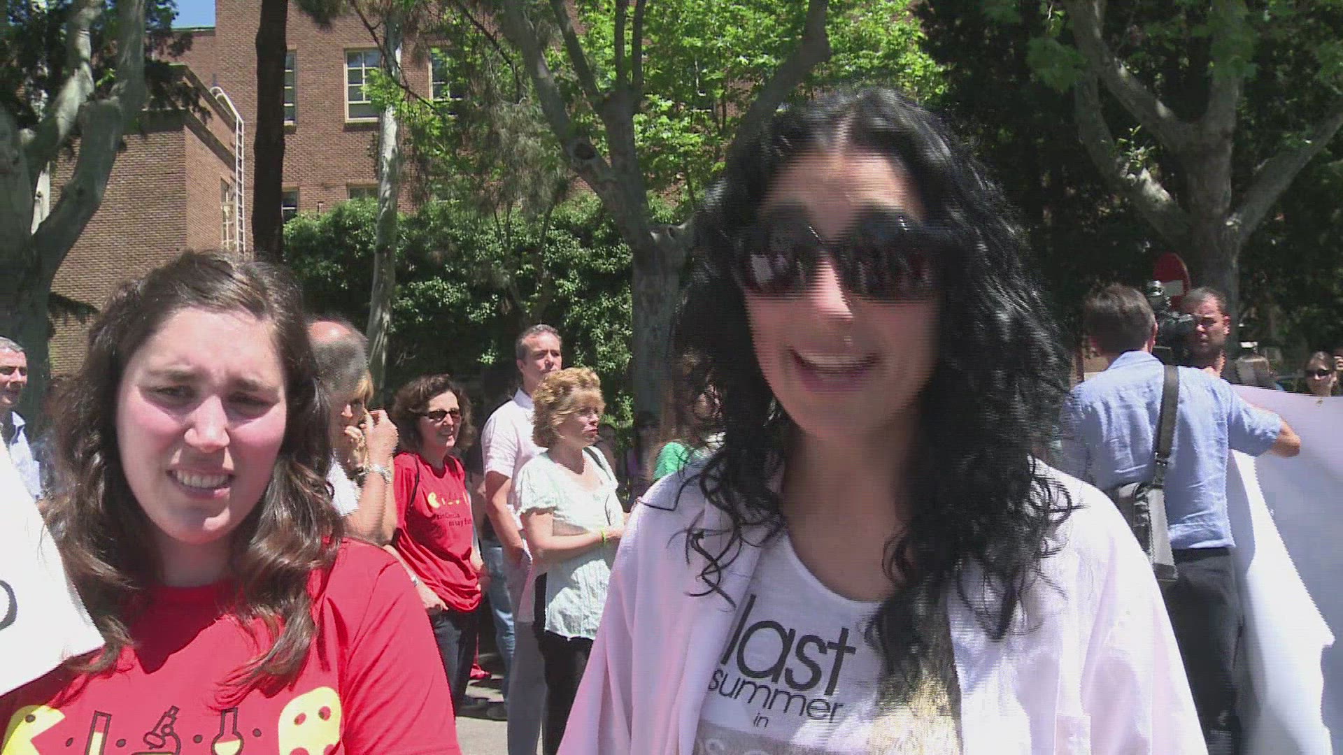 365727700 / News Footage / Jun 14, 2013