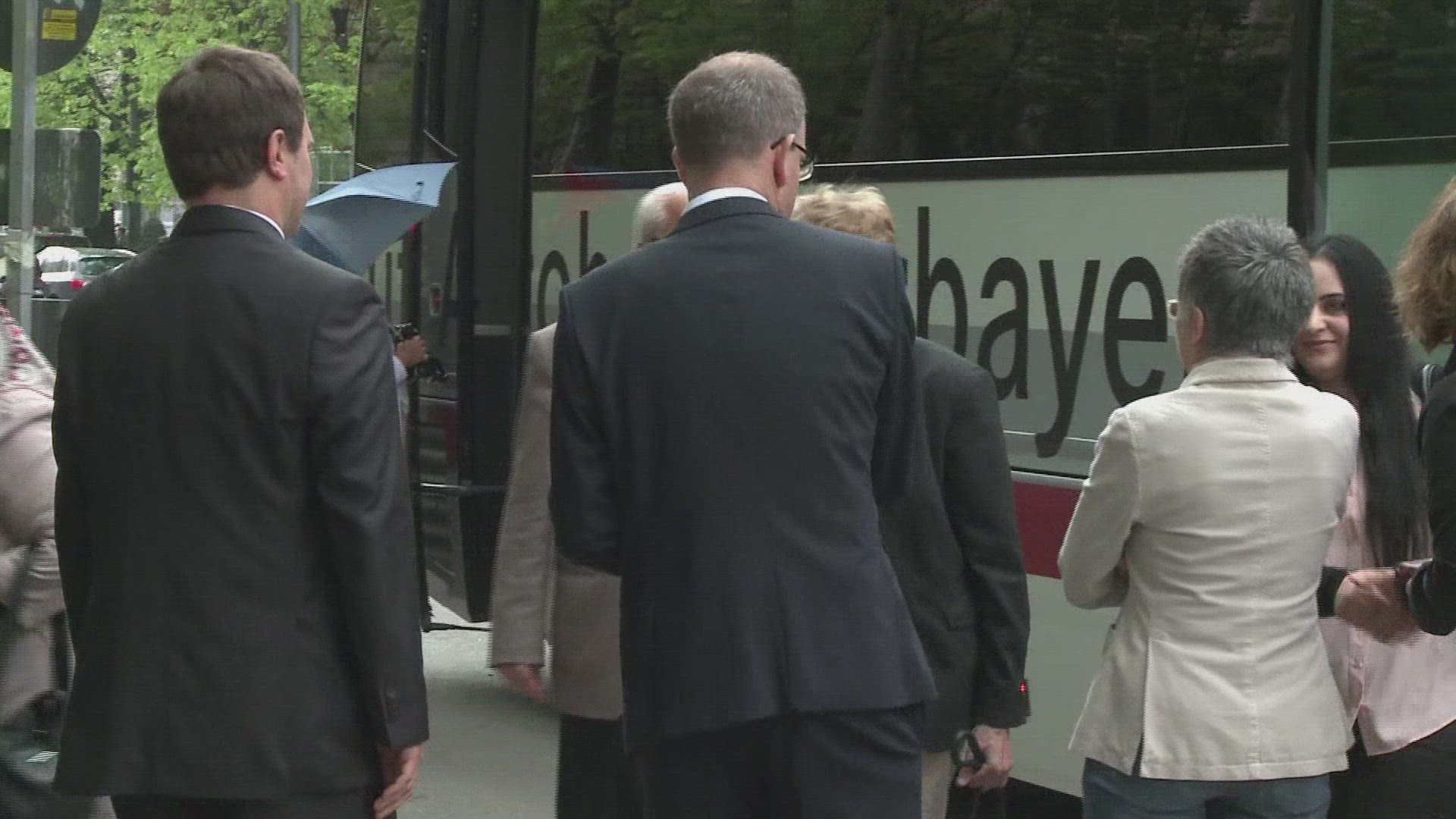842624788 / News Footage / May 6, 2013