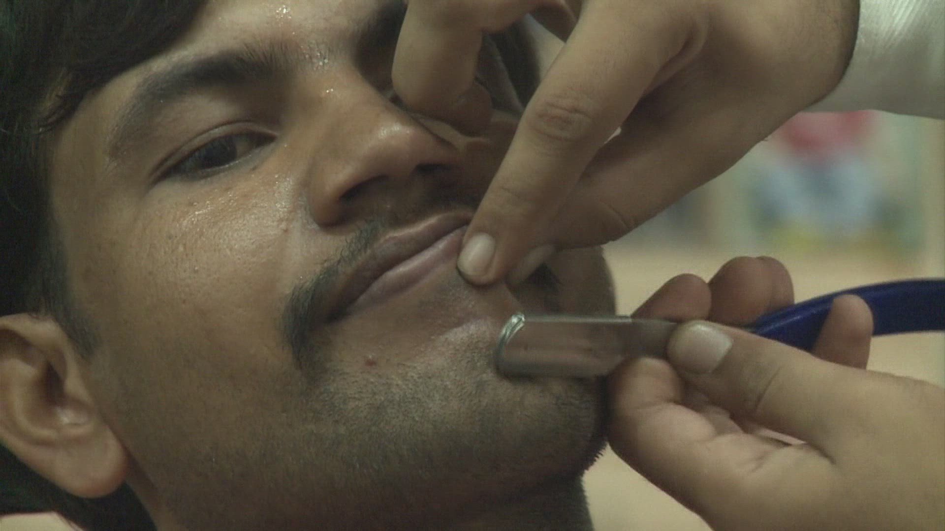 410227023 / News Footage / Aug 8, 2013