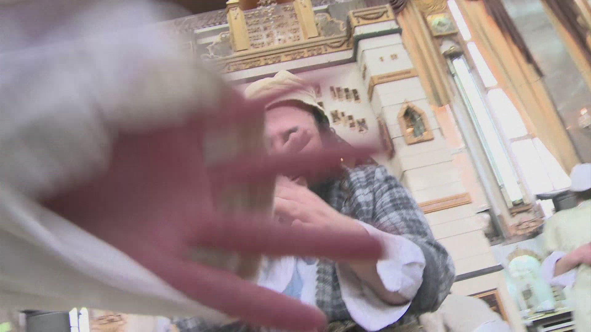 948615210 / News Footage / Mar 17, 2014