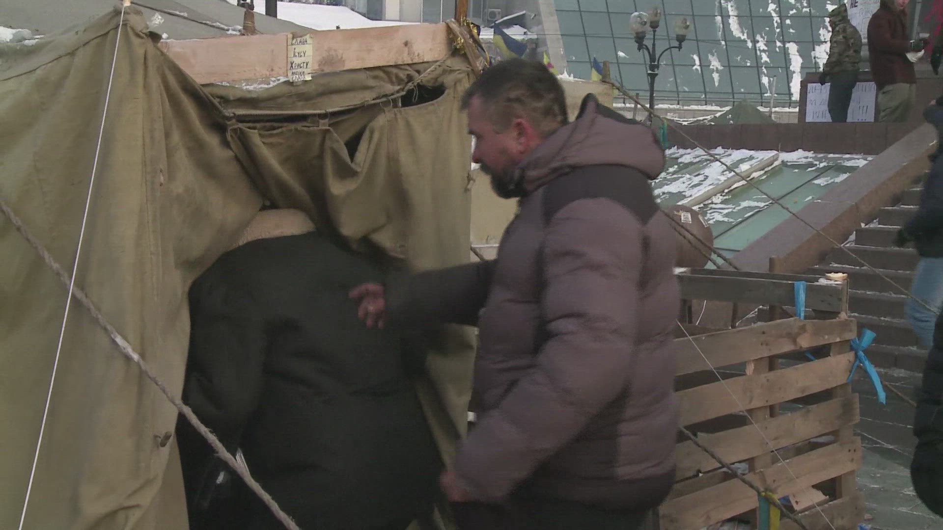 197110878 / News Footage / Jan 27, 2014