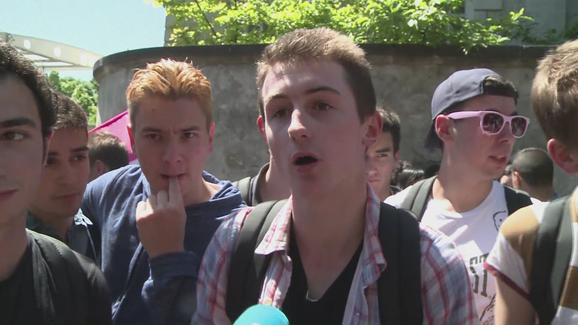 620956109 / News Footage / May 15, 2014