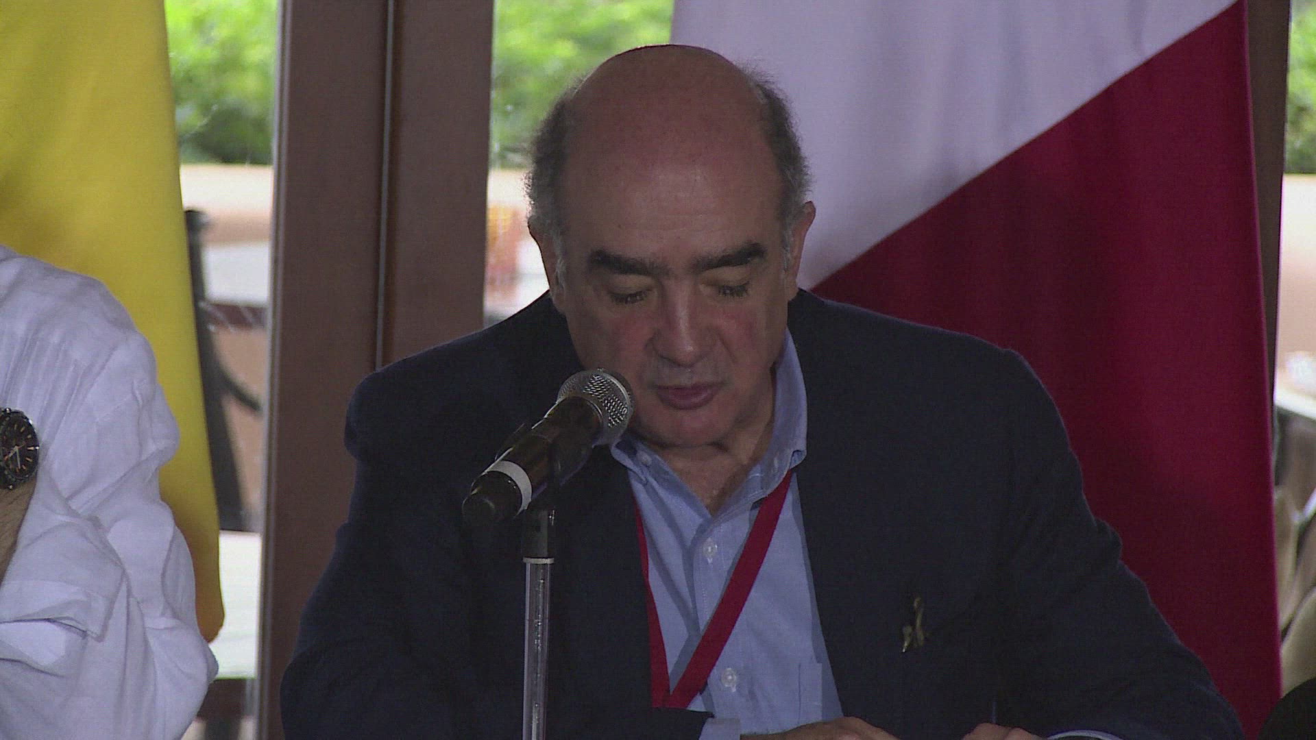 117766875 / News Footage / Jun 19, 2014