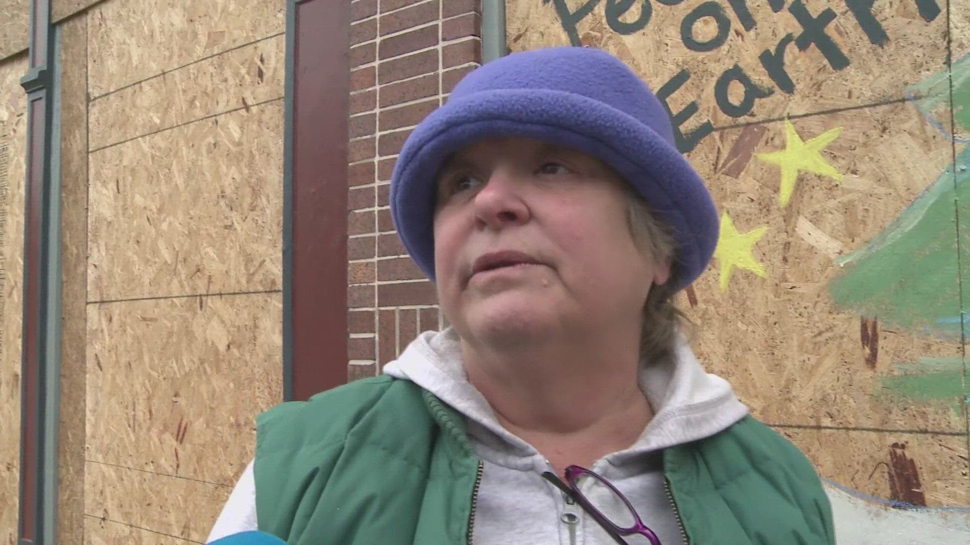 780250273 / News Footage / Nov 26, 2014