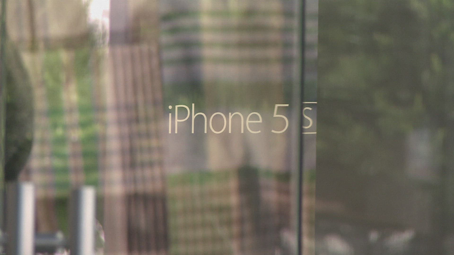 858063856 / News Footage / Nov 6, 2014