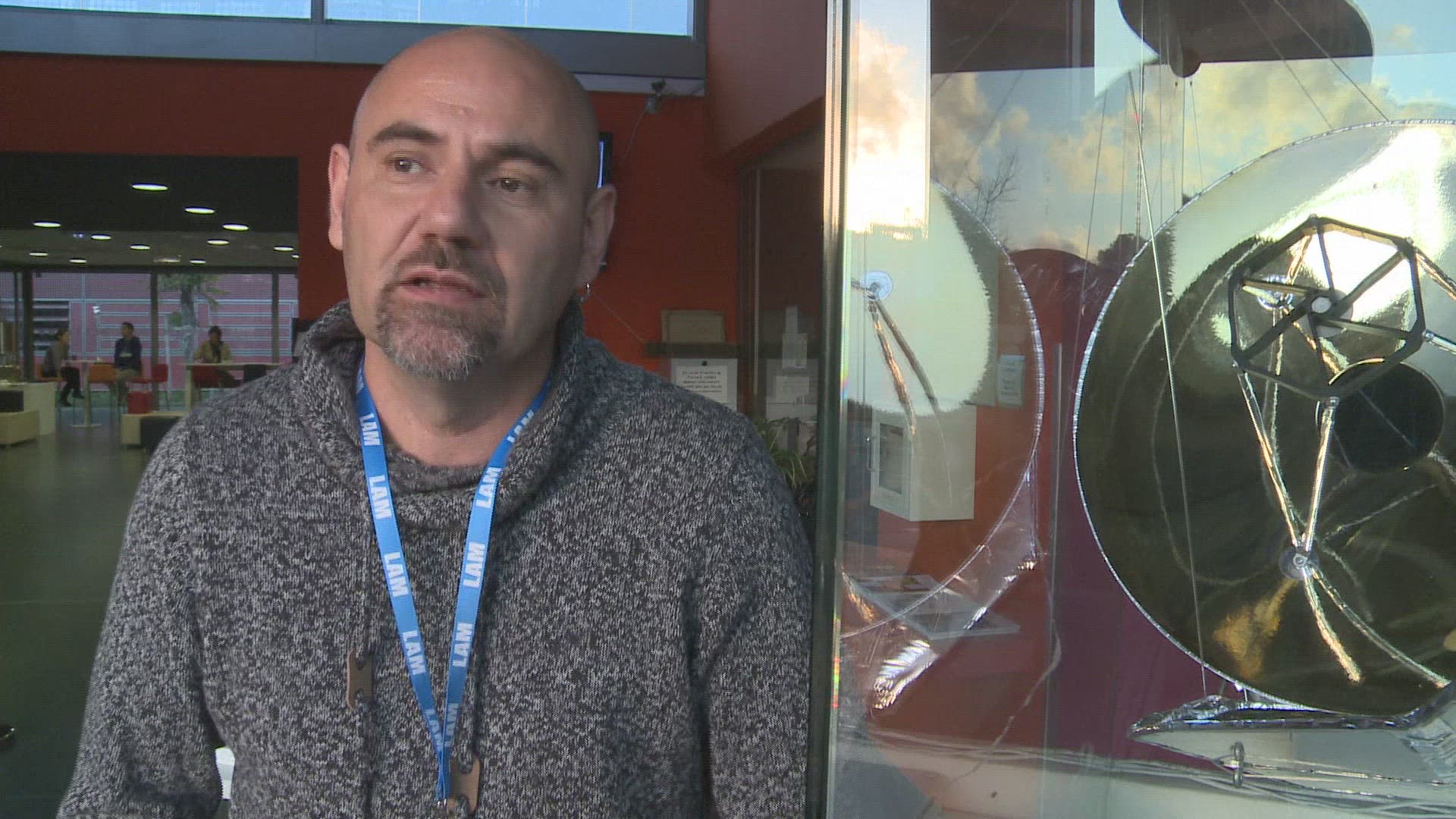 442000525 / News Footage / Jan 15, 2015