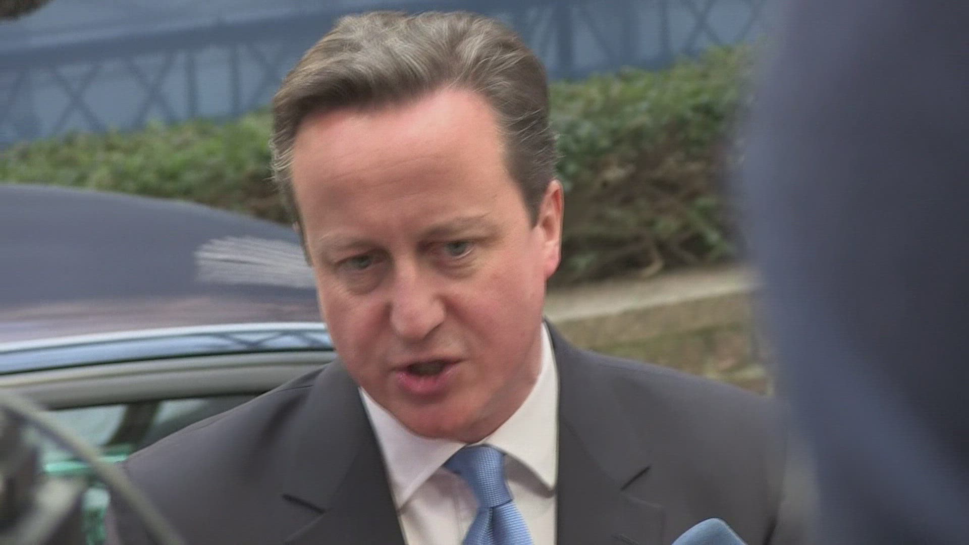 104437406 / News Footage / Feb 12, 2015