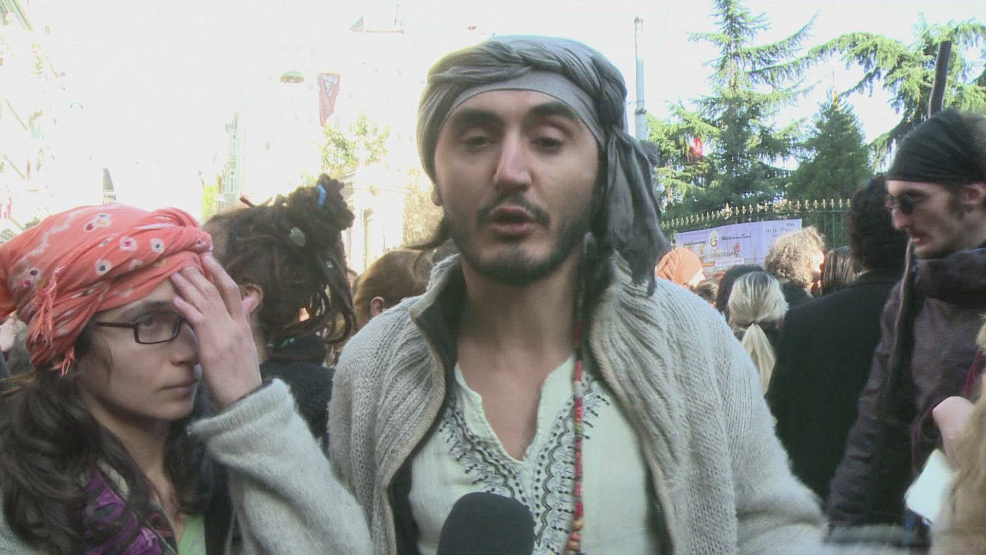 202673064 / News Footage / Feb 21, 2015