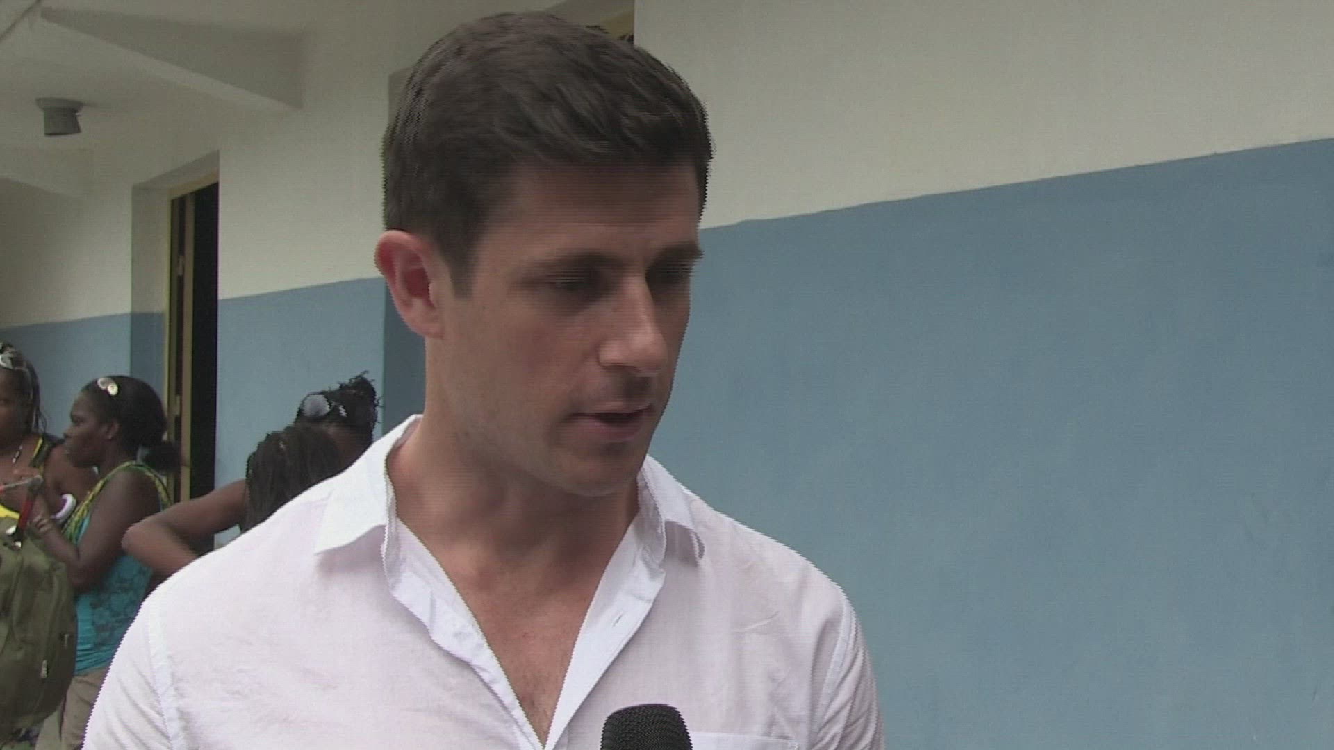 846513310 / News Footage / Jul 14, 2015