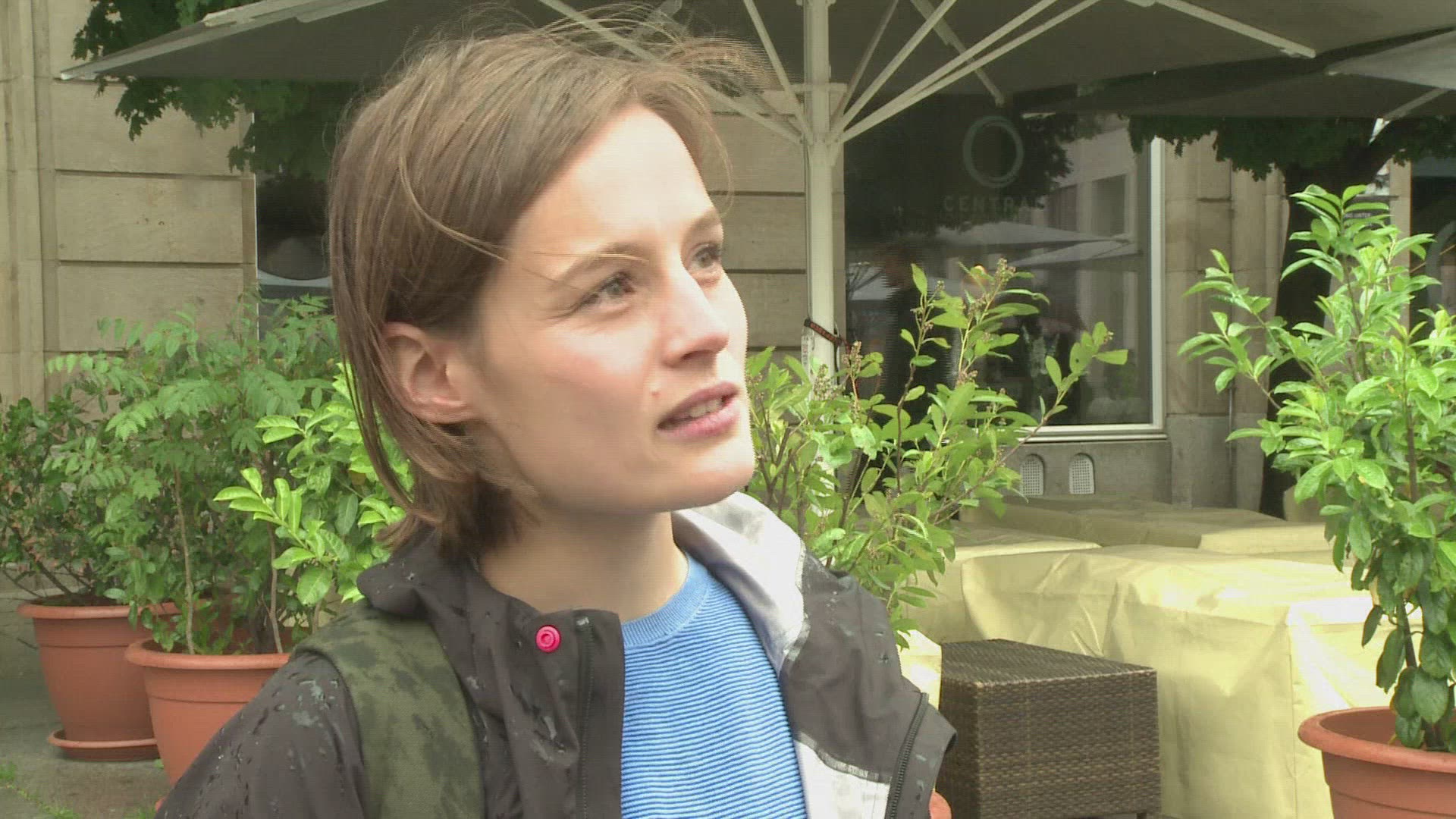 296515468 / News Footage / Jun 5, 2015