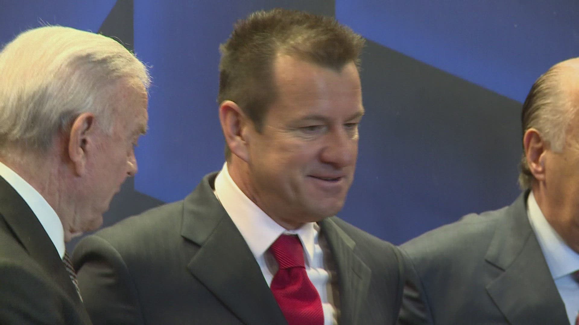 566264415 / November / 2015 / 2010-2019 / 21st Century / 566264415