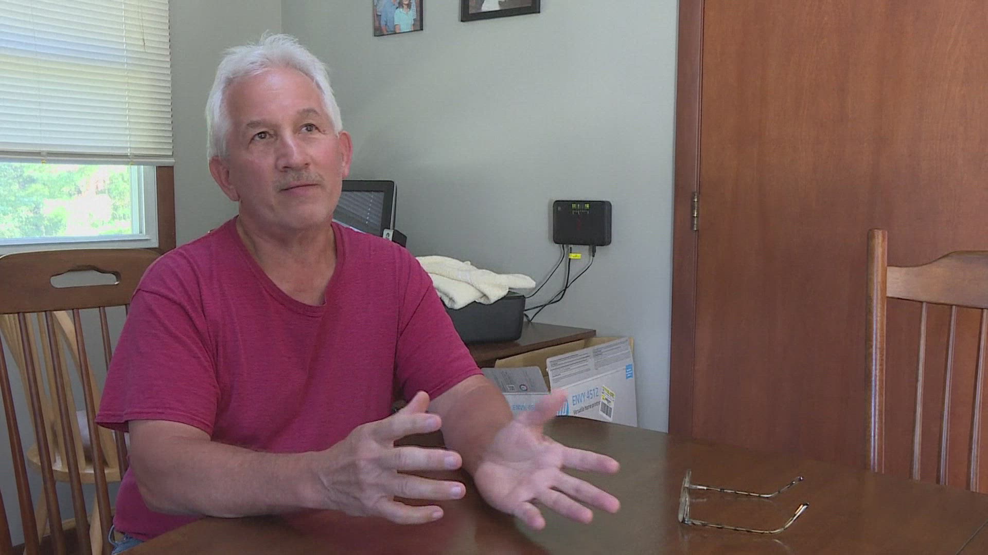 112349604 / News Footage / Sep 6, 2016