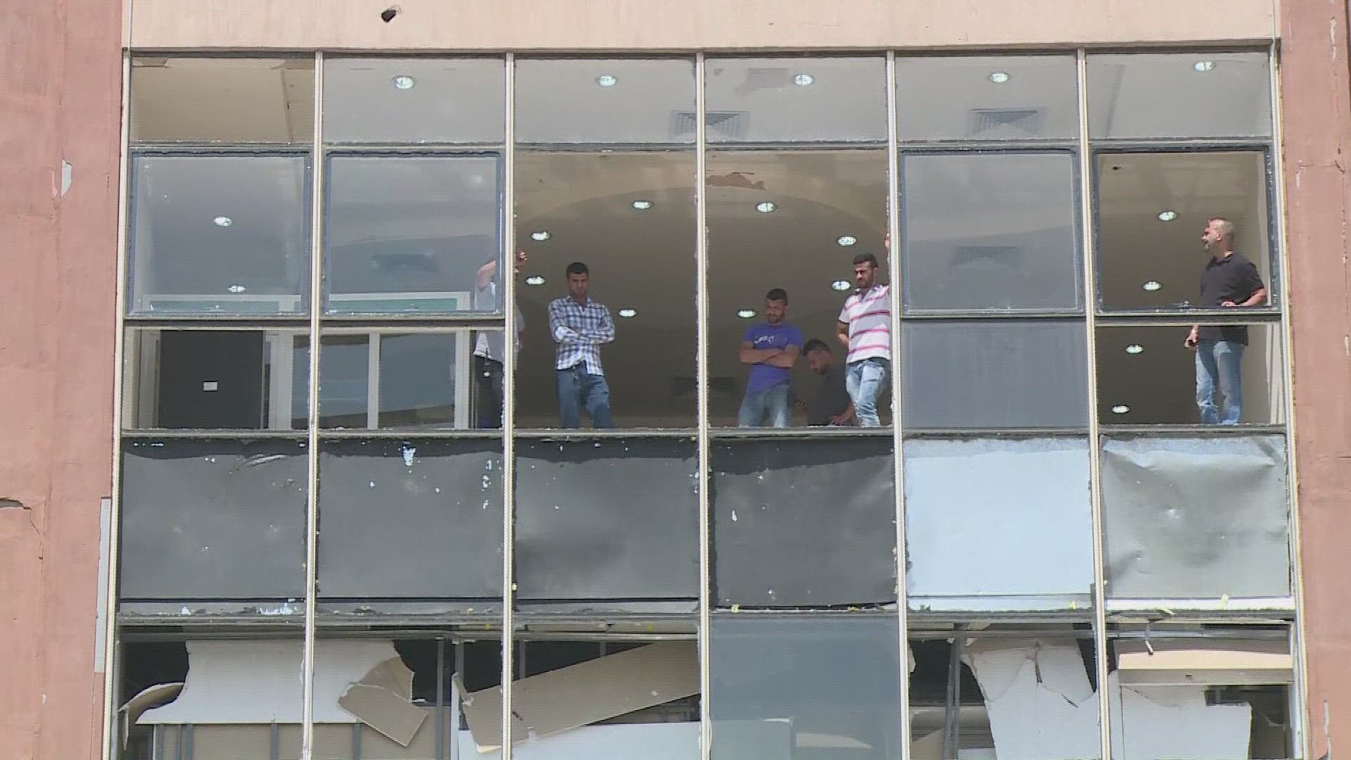 994207244 / News Footage / Sep 10, 2016 994207244 / News Footage / Sep 10, 2016